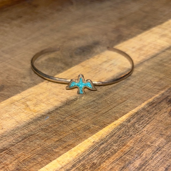Jewelry - Vintage Navajo silver Bracelet with Turquoise Bird Charm